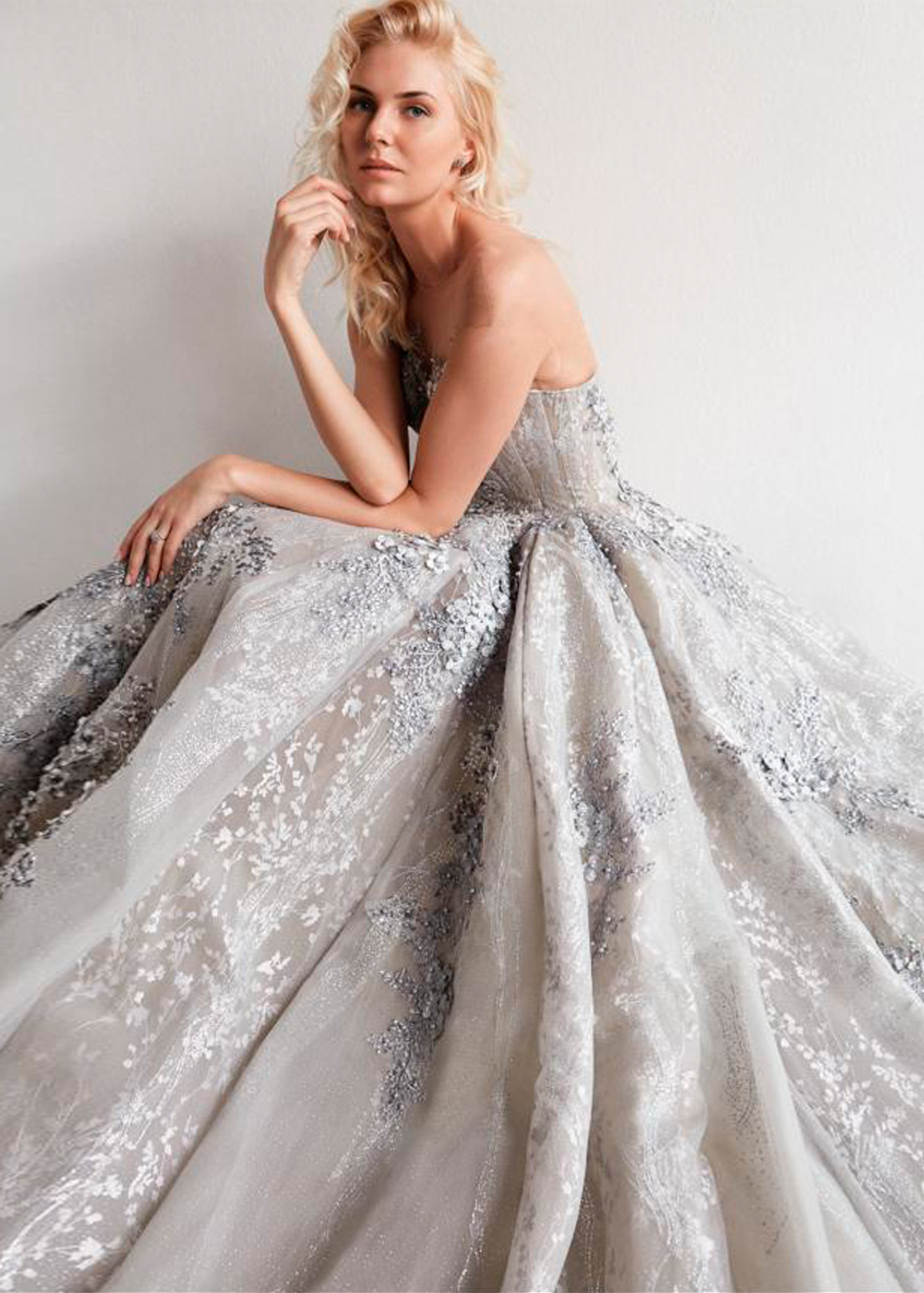 Модель Valentina Gown от Betty Tran